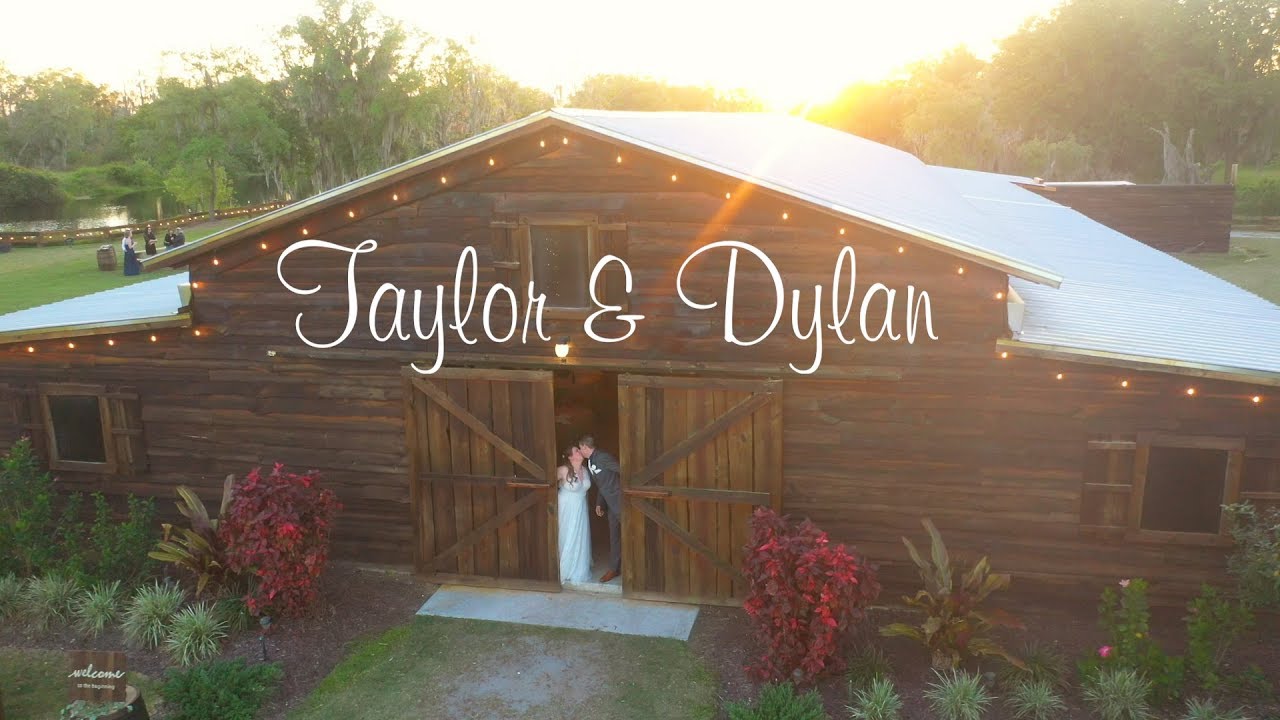 Wedding at Florida Rustic Barn - Taylor & Dylan