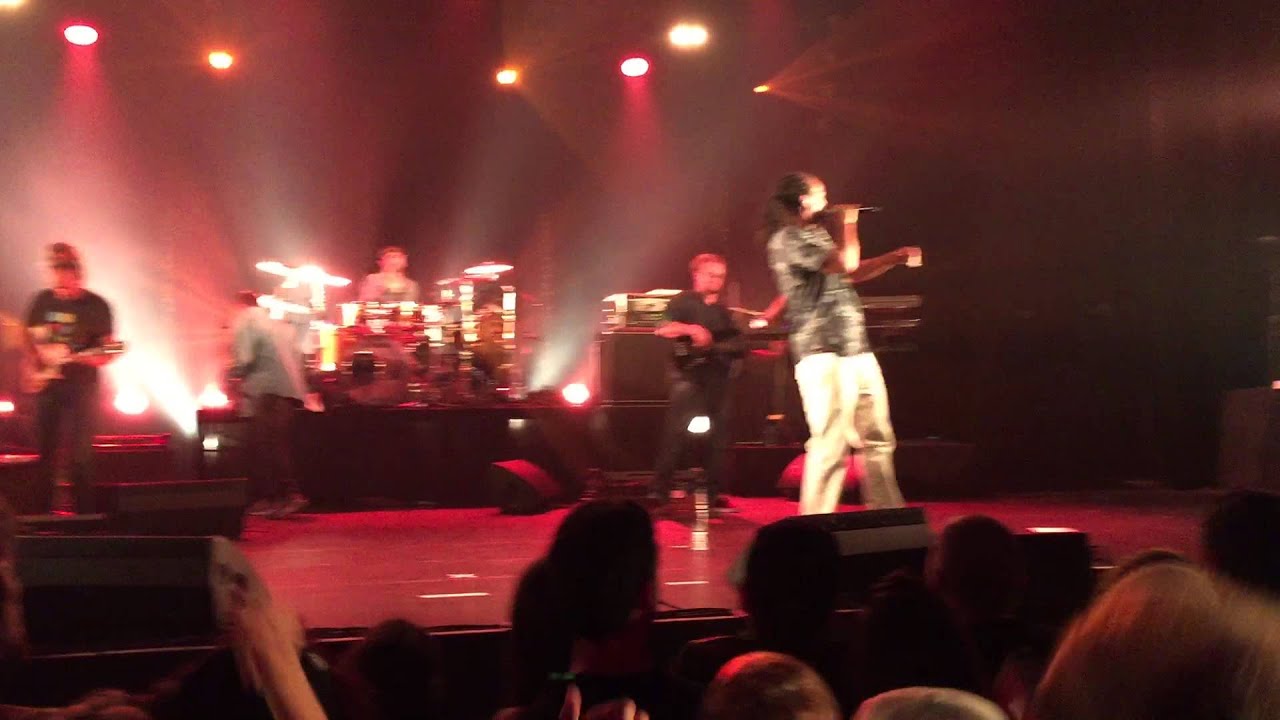 dub inc: chaque nouvelle page