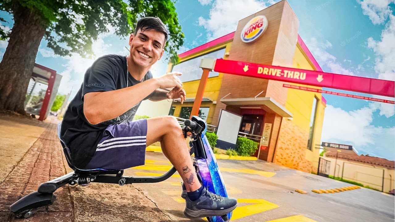FUI NO DRIVE THRU COM MEU CARRO DE DRIFT - PARAMOS TUDO