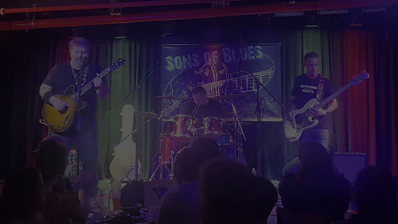 SONS OF BLUES - Before you accuse me - Eric Clapton cover - Live at Para Oct.  2025