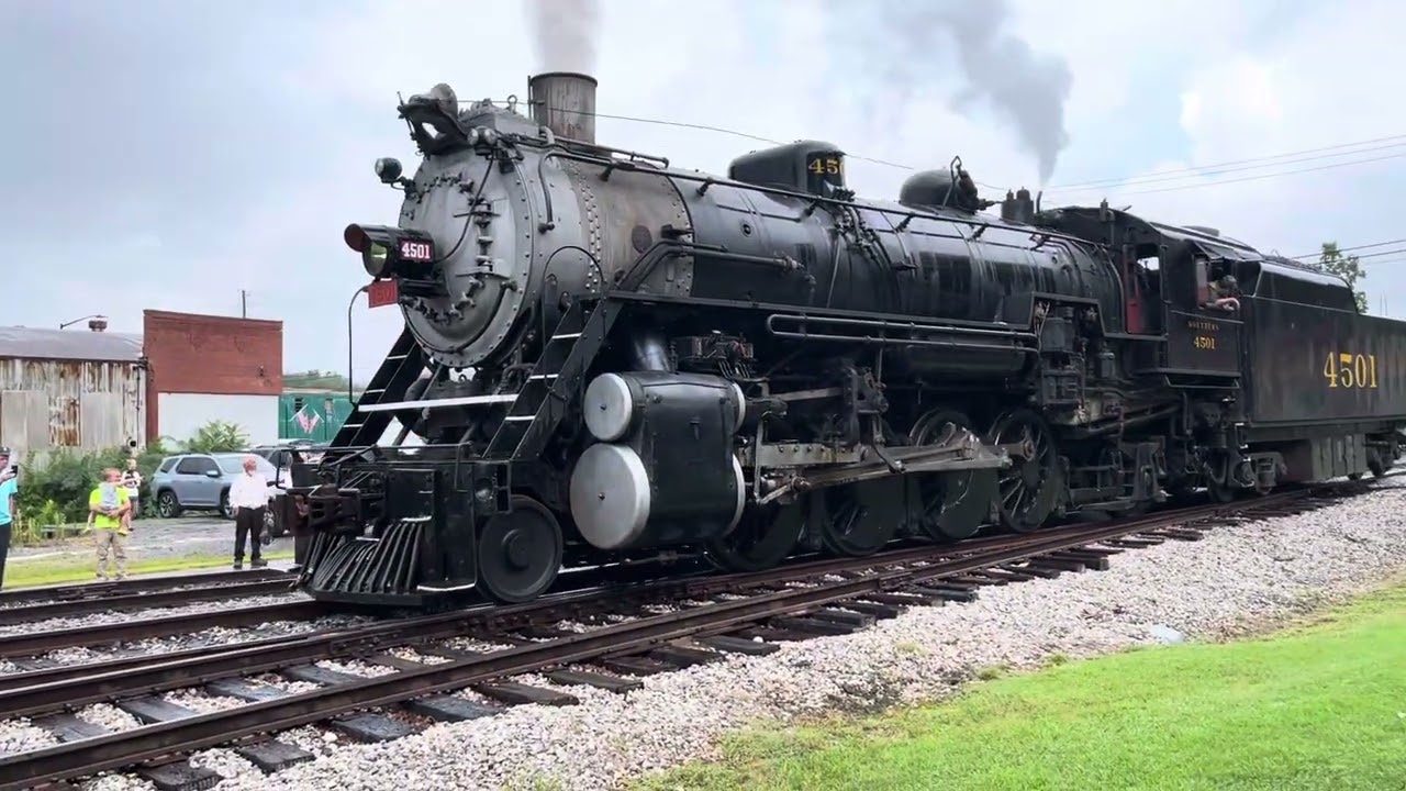 Southern 4501 at Summerville 