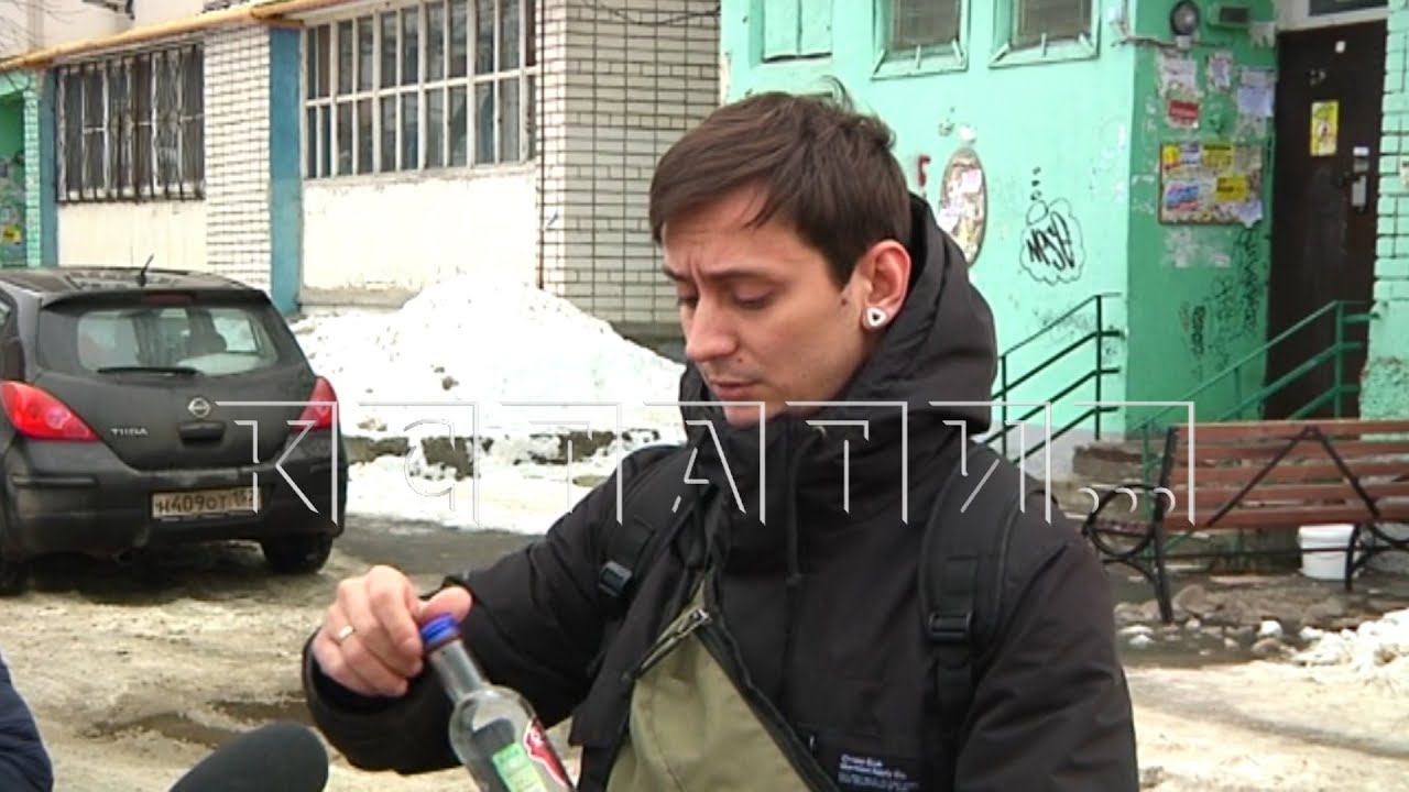 От маргиналов до представительных мужчин - схему по продаже бодяжного алкоголя раскрыли журналисты