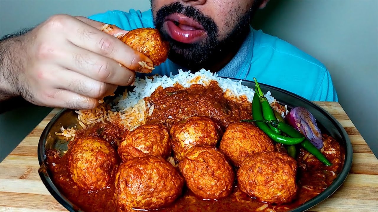EATING VERY SPICY EGG CURRY || RICE AND CHILLI  |#HungryPiran