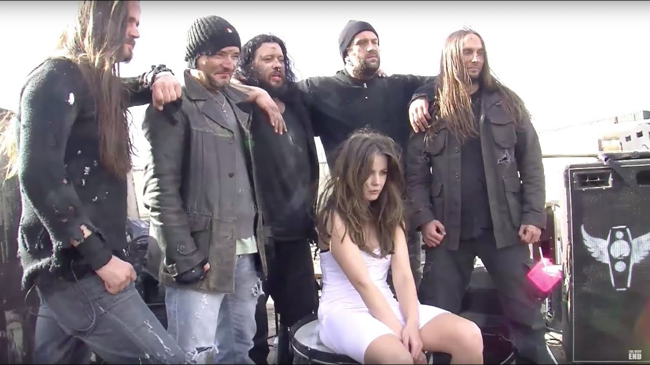 THE VERY END - Behind the scenes of "A hole in the sun" (official clip)