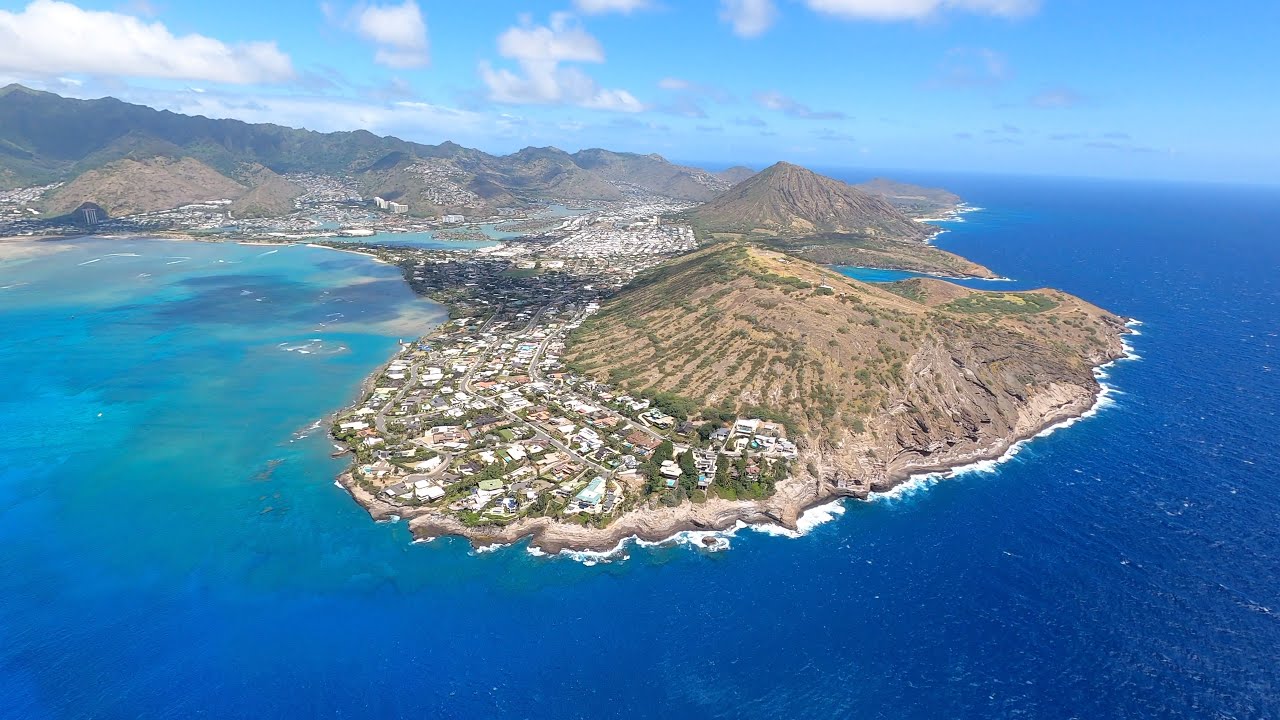 4k-Fly over Oahu, Hawaii's beautiful beaches and mountains in 4k.