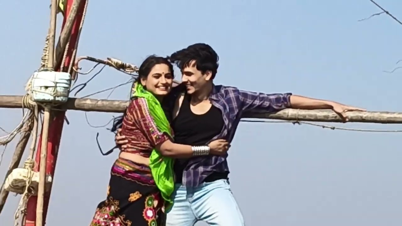 હોડામા ગીતનું શૂટિંગ સરતાનપર બંદર 