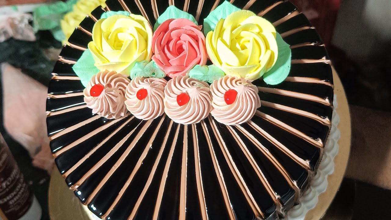 Cutting ✂️ cake recipes video 