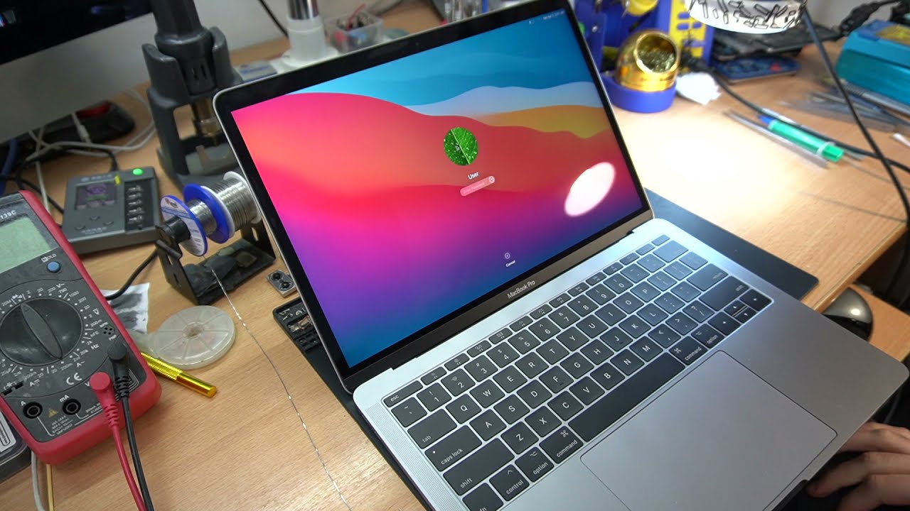 Как заменить рамку или панель ЖК-экрана на MacBook Pro A1990 A1707 A1989 A1706