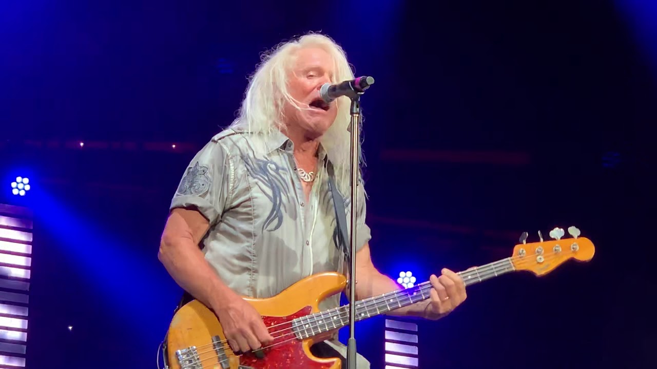 Bruce Hall REO Speedwagon &ldquo;Back on the Road Again&rdquo; Pikeville, KY 6/5/2019