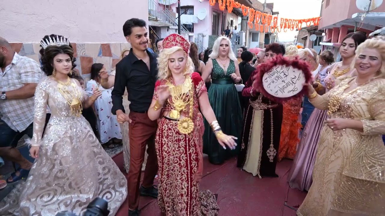 ELLES ILE KARANFIL