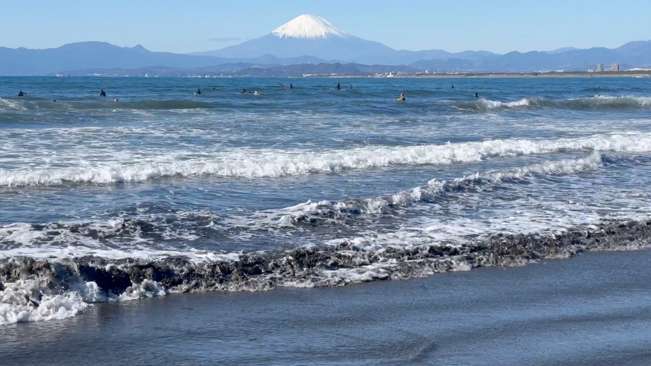 Morning Ocean Waves with Mount Fuji – Enoshima Beach Japan (40 Min, No Talking)｜朝の江ノ島と富士山の波音40分