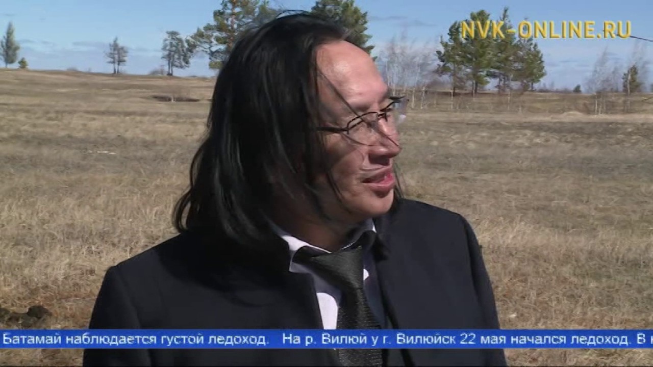 Виталий Власов «Санаабын өйдөөрүүй» клибэр уһуллубут дьоруойдар 25 сыл буолан баран көрүстүлэр