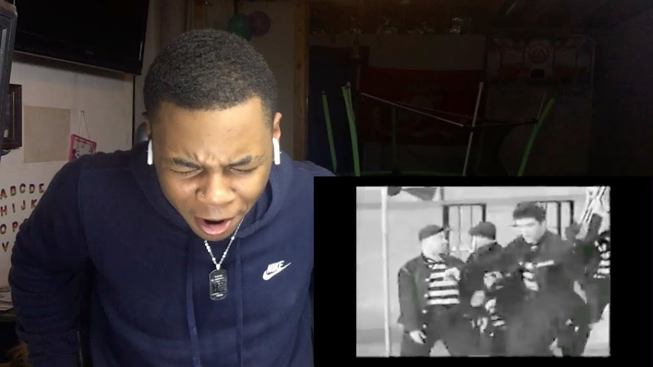 TEEN REACTS TO ELVIS PRESLEY  - Jailhouse Rock FIRST TIME HEARING REACTION
