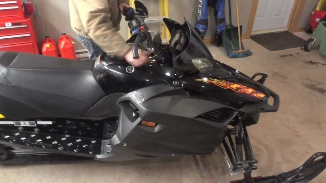 Yamaha Apex battery replacement