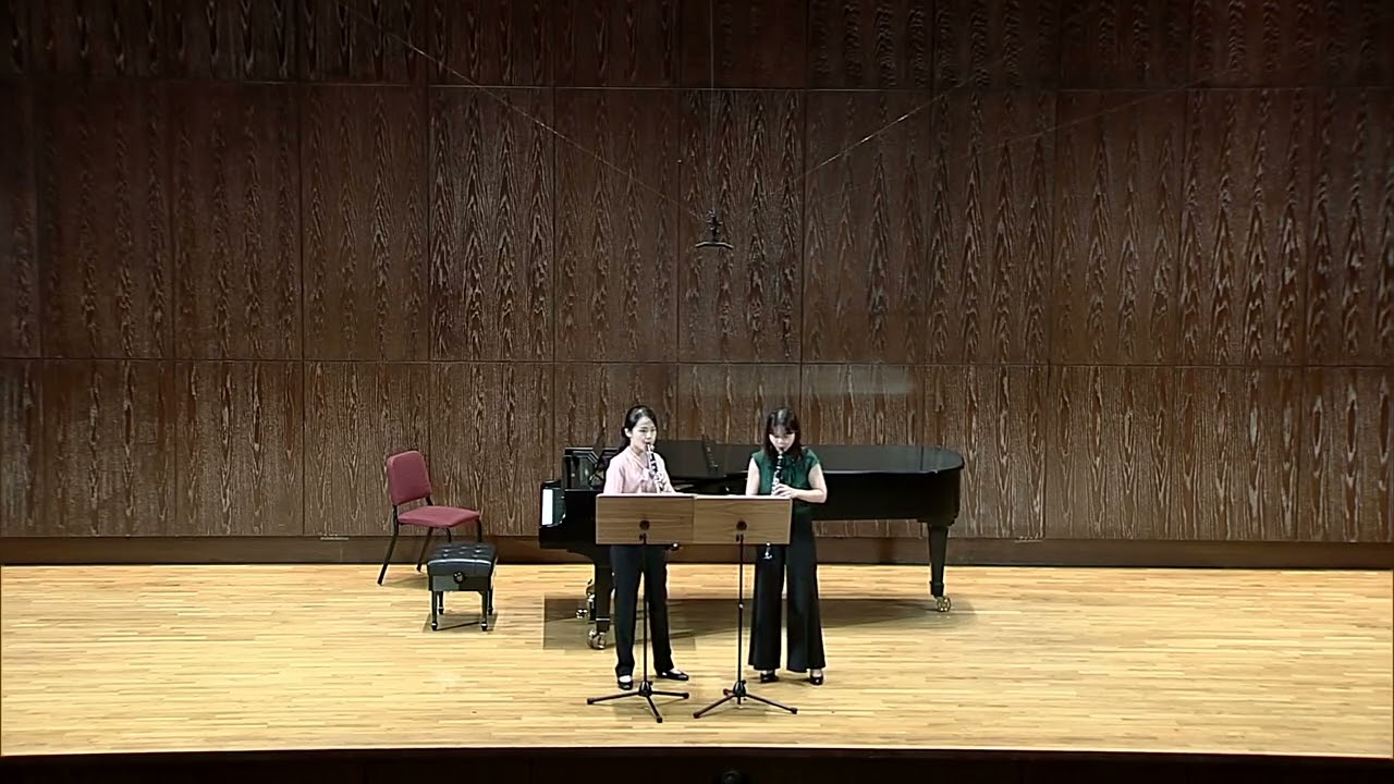 三界秀實：給兩⽀單簧管的⼆重奏隨想曲 Hidemi Mikai: Duo Capriccio for Two Clarinets