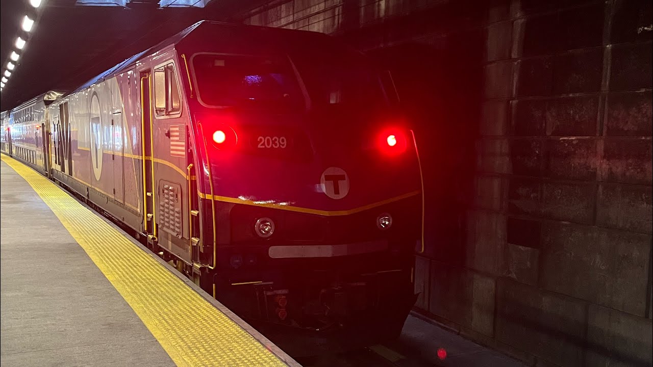 Riding MBTA commuter rail Providence/Stoughton line from South station to Providence