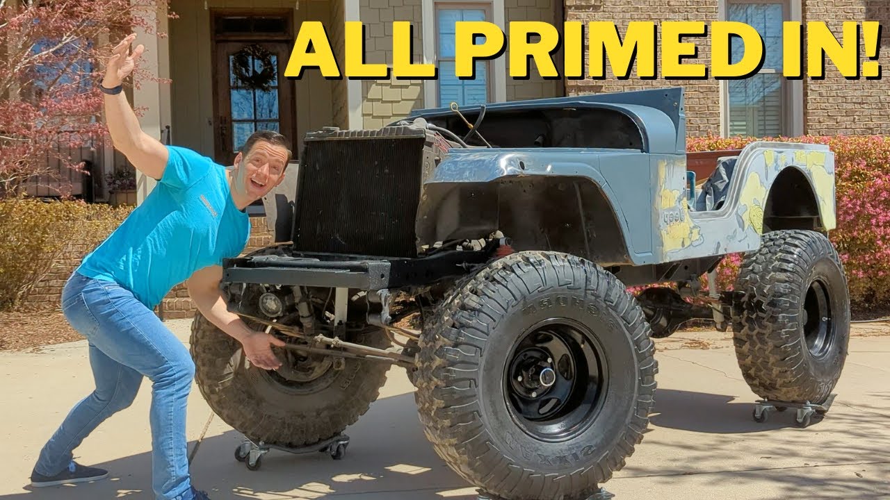 Stripping Paint Off The ENTIRE Jeep and Painting in Primer!