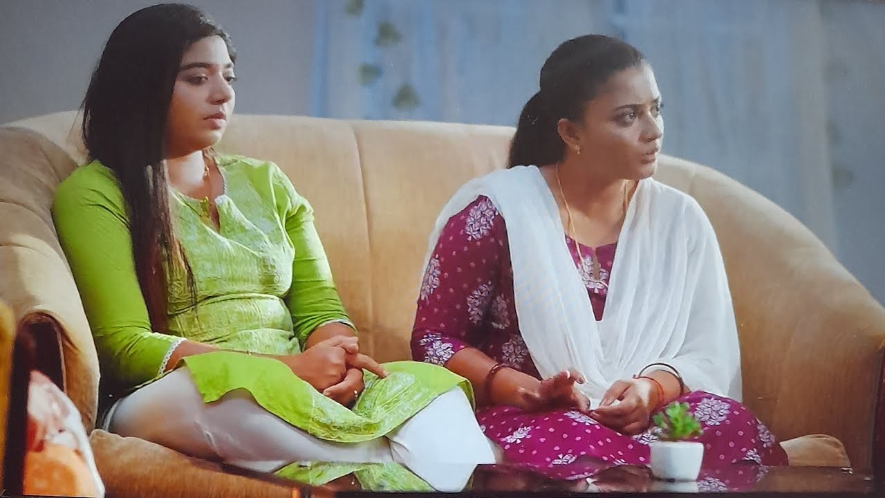 Ee puzhayum kadannu today episode || ജയബാലന്റെ പെരുമാറ്റത്തിൽ സംശയം പ്രകടമാക്കി കാവേരി