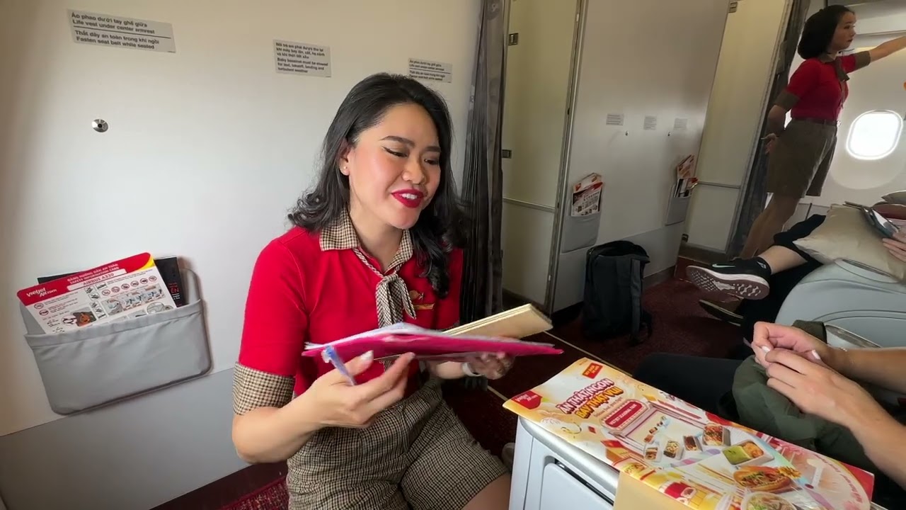 World's best value business class! Ho Chi Minh to Melbourne on VietJet