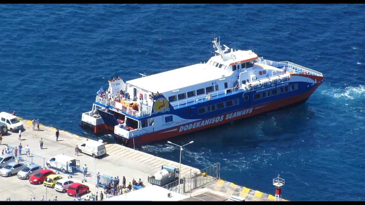 Dodekanisos Express - Στην Αγία Μαρίνα Λέρου (At the port of Agia Marina, Leros)