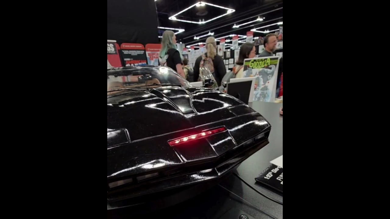 1:10 K.I.T.T. from Knight Rider - Rose City Convention