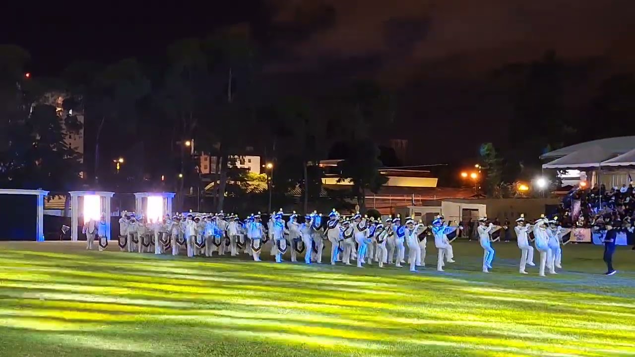 Presentación Banda de Guerra en el Festival Liceo Guatemala 2025