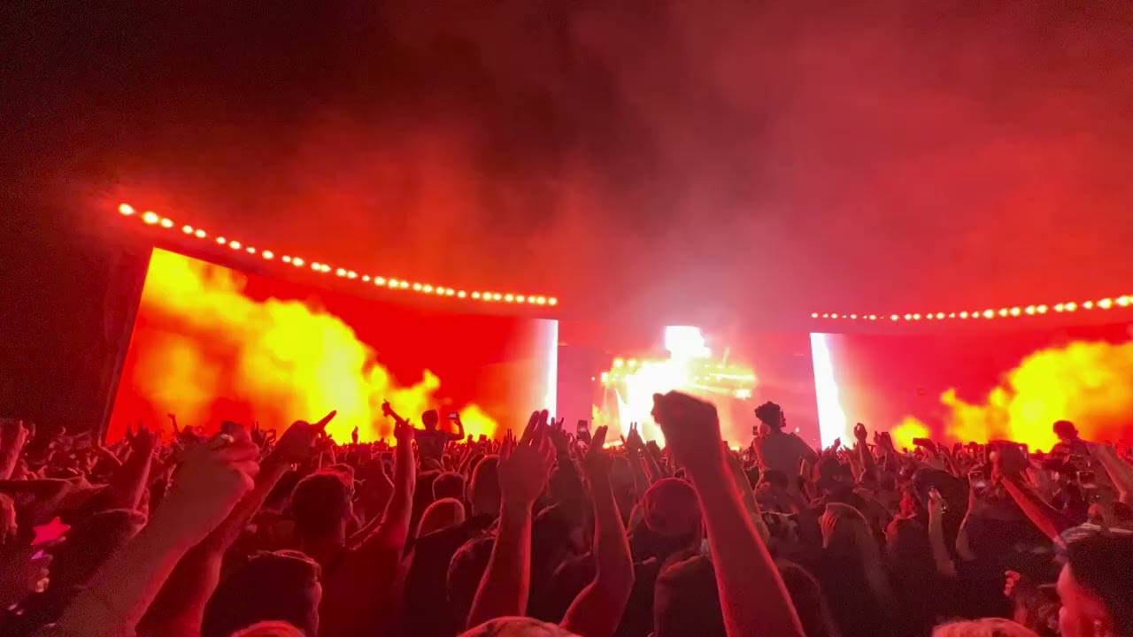 Calvin Harris- Under Control (Live at Creamfields 2022)