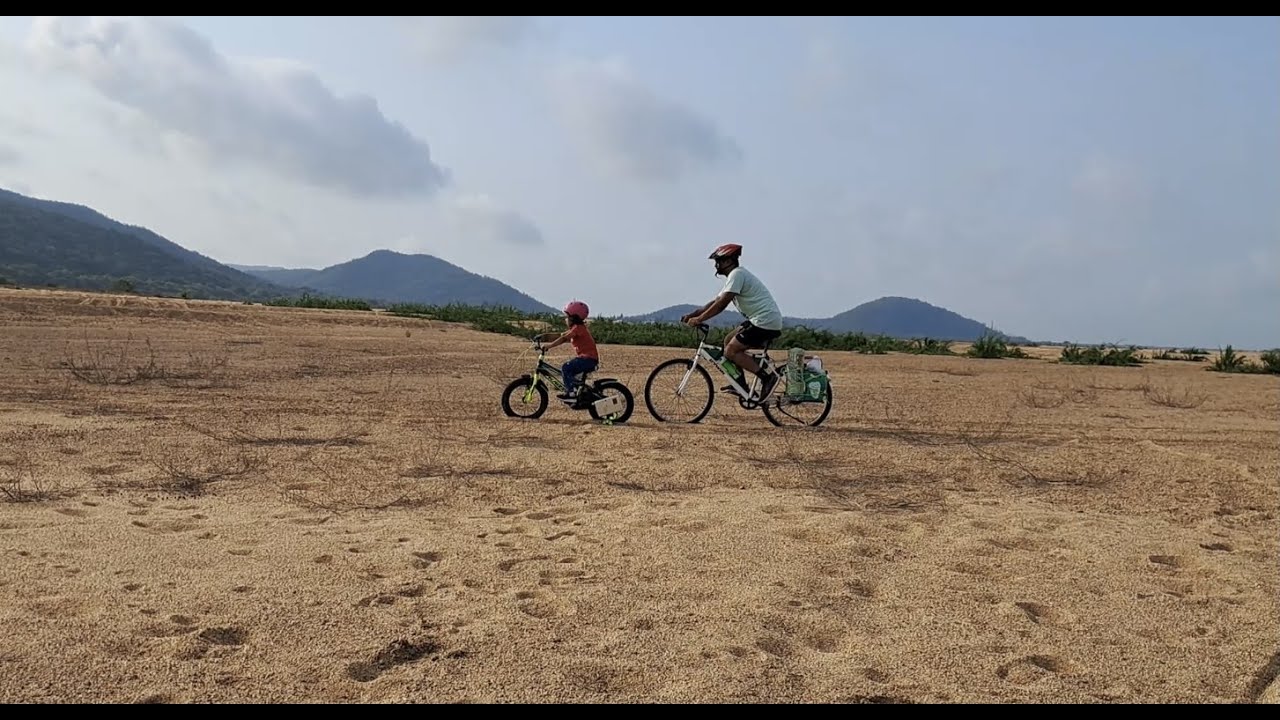 Bike Overlanding, camping on a dry river bed with my toddler