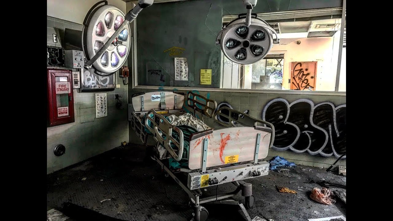 ABANDONED HOSPITAL IN LOS ANGELES!! (everything left behind)