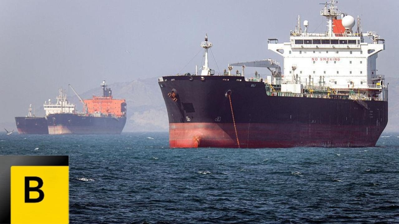 US-Iran Clashes Near Hormuz Threaten Fragile Peace Talks
