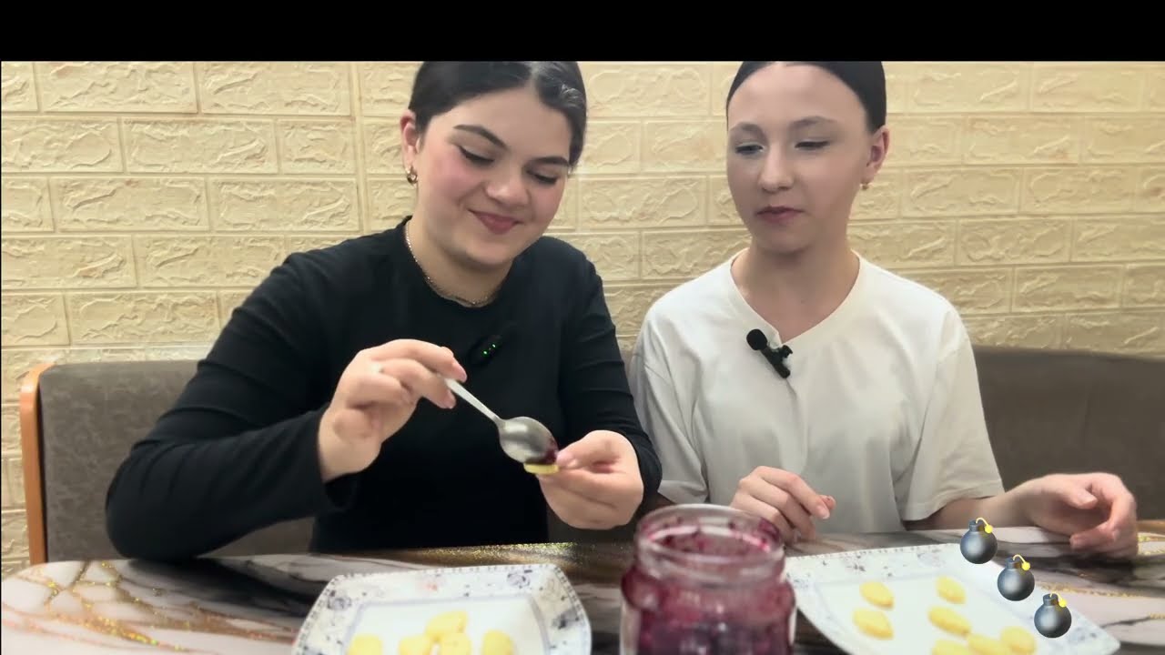ЧЕЛЕНДЖ, ПОСПОРИЛИ С ПОДРУГОЙ КТО ПОСЛЕДНИЙ УСНЕТ!? 