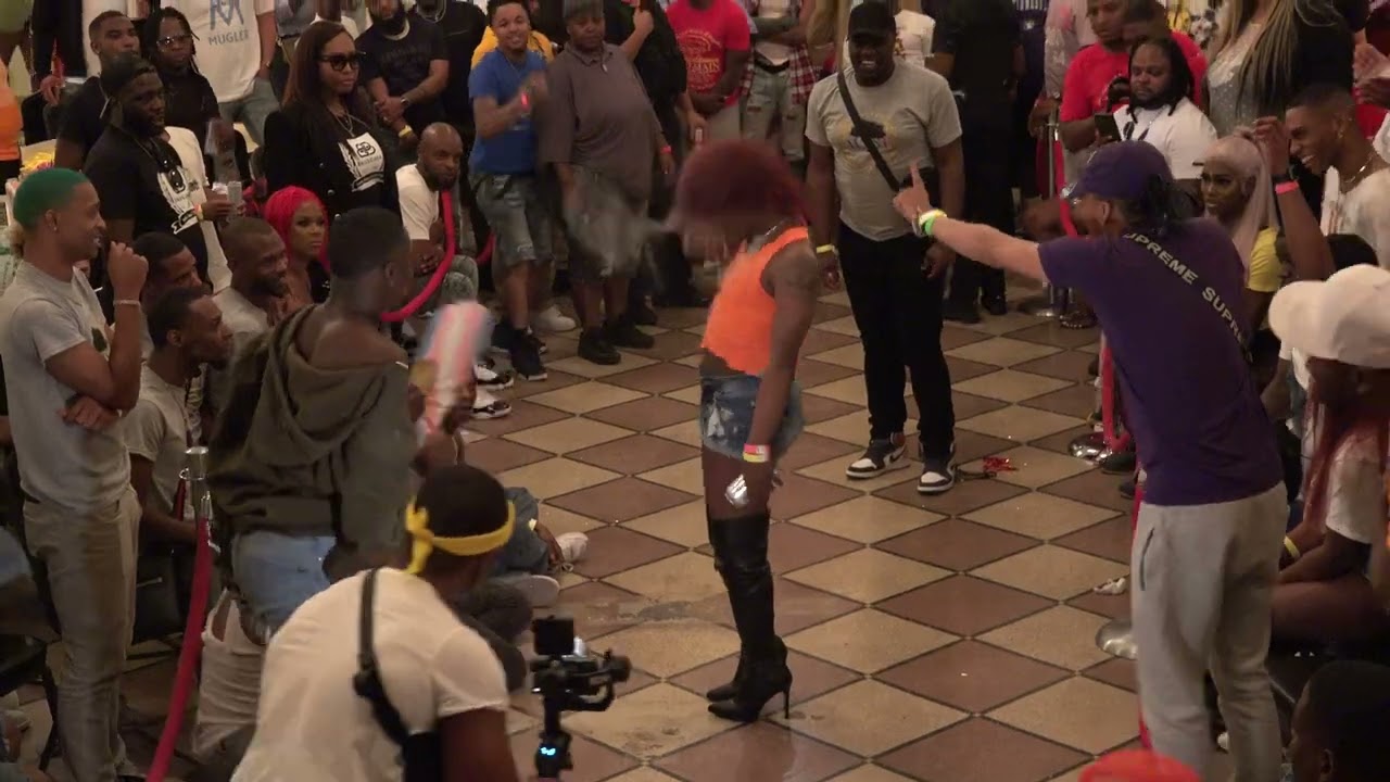 BUTCH QUEEN VOGUE FEMME PRT1 @STRAIGHT OUTTA BALLROOM 7- &ldquo;The Family Reunion&rdquo;