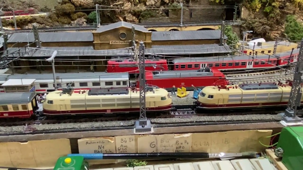 Wie gut ist die Minitrix BR 103 16345 im Vergleich zur Fleischmann 103?