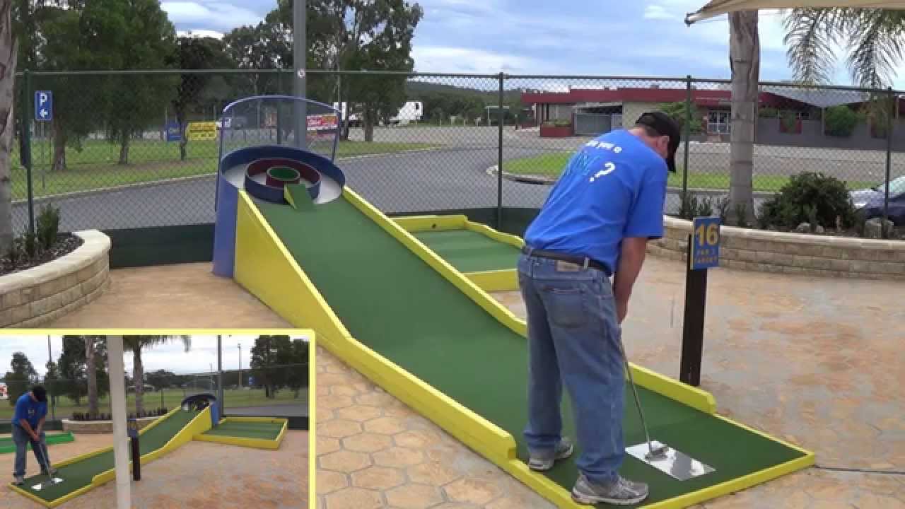 Batemans Bay Mini Golf in the 18 Series.