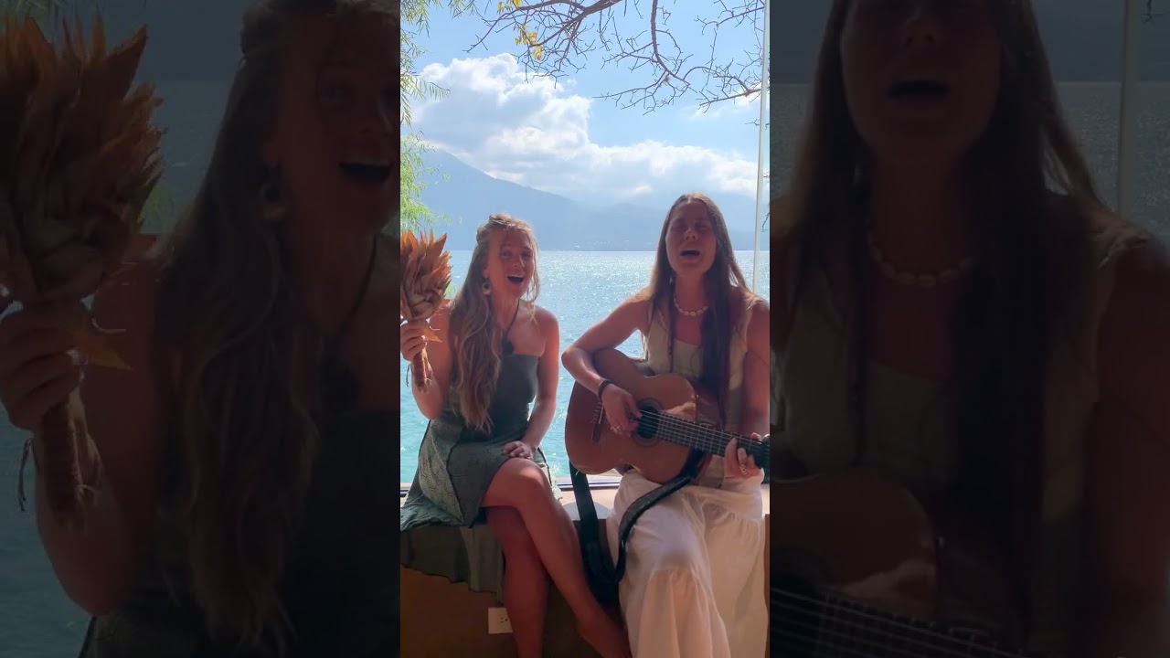 Vuela Golondrina - Coral Rojo (Cover by Keenan and Stefanie)