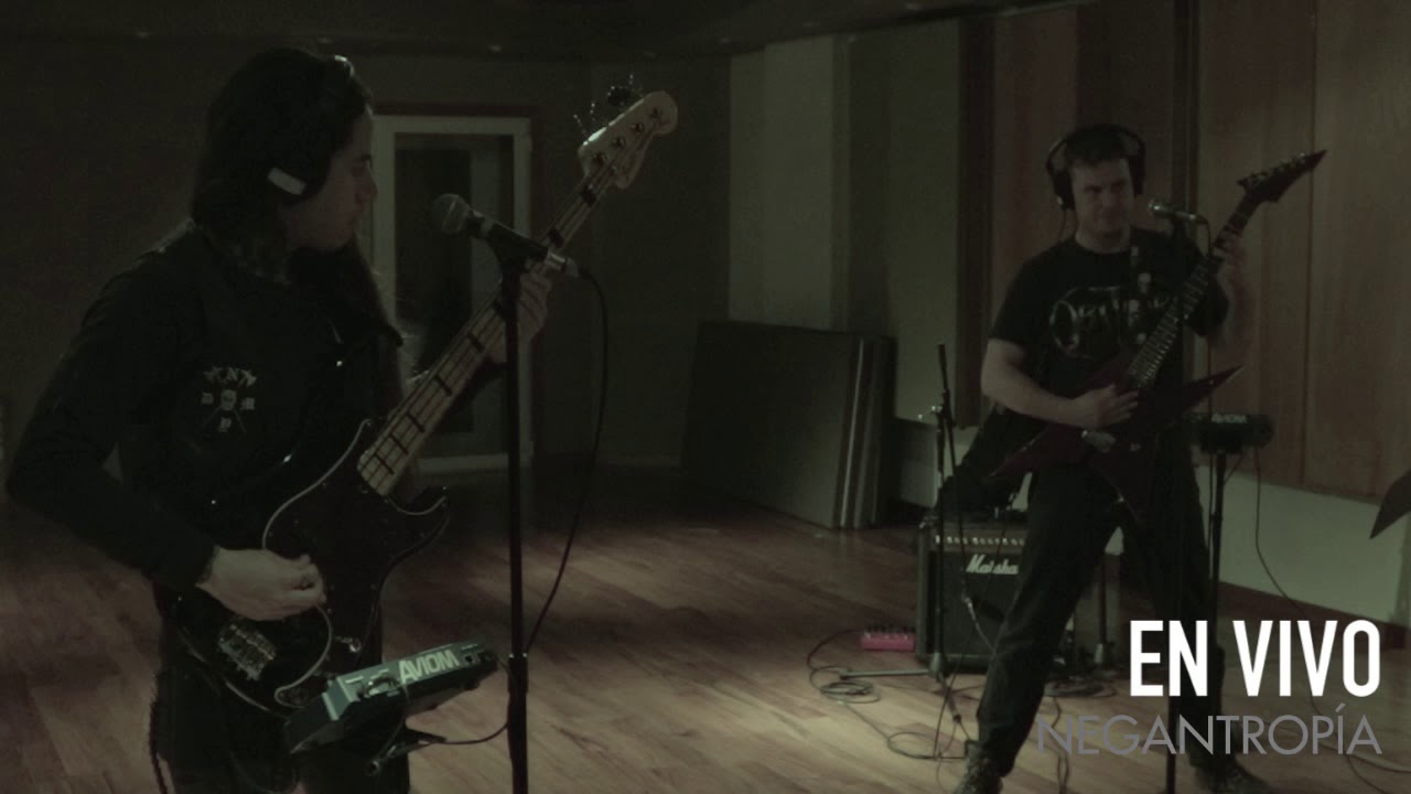 Strike Master - Follow Me/No Future (Live Session)