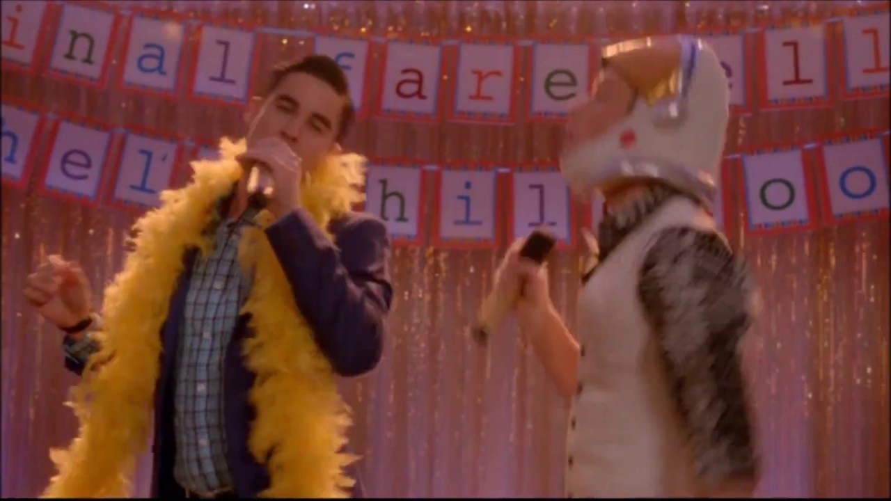 Glee - Somebody loves you (Full performance) 6x07