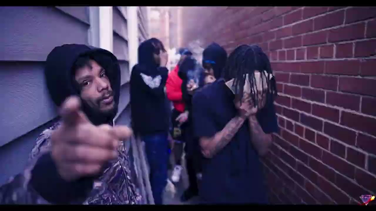 Money Meik - Crash Out Ft. Keezy Kee (Official Music Video) Shot by @blaisediamond