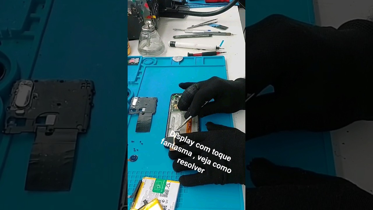 Display com toque fantasma por falta de aterramento,  veja como resolver #consertodecelular