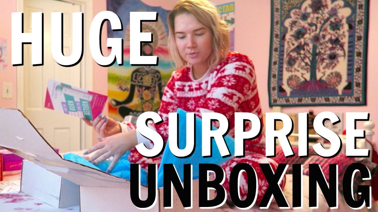 HUGE UNBOXING | SURPRISE PACKAGES! | VLOGMAS DAY 22 & 23