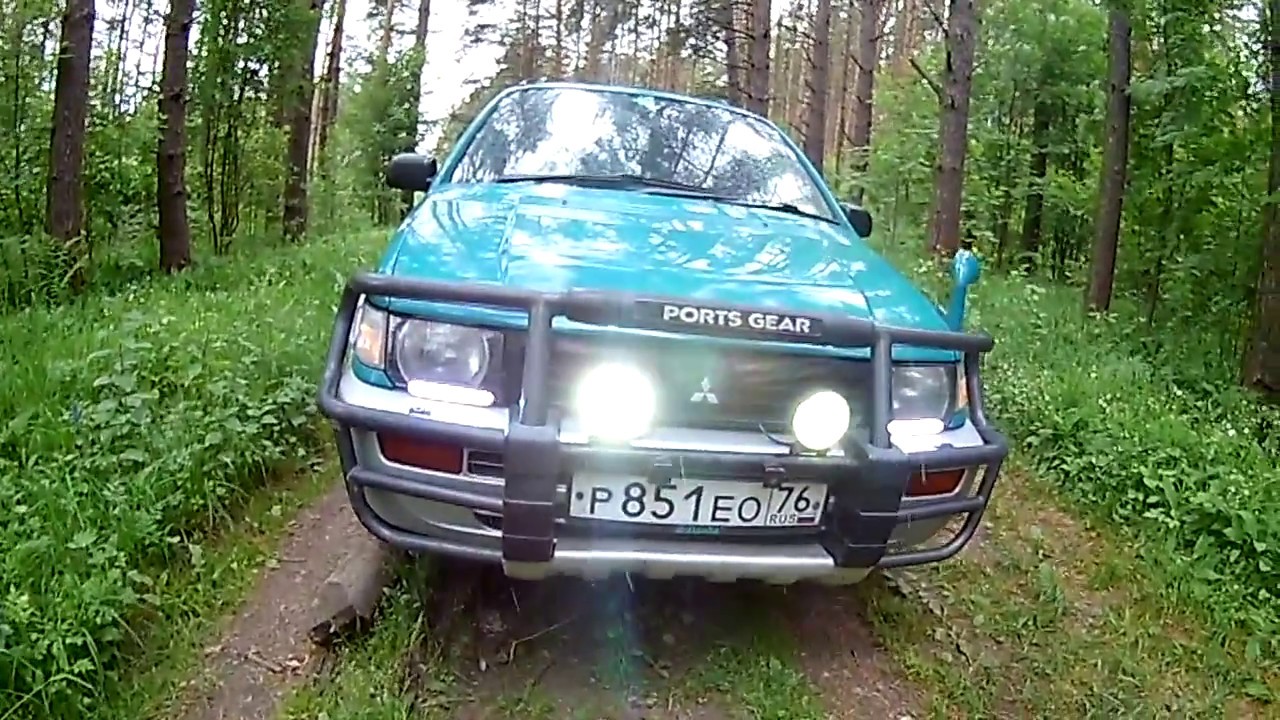 Mitsubishi RVR Sport Gear 1994