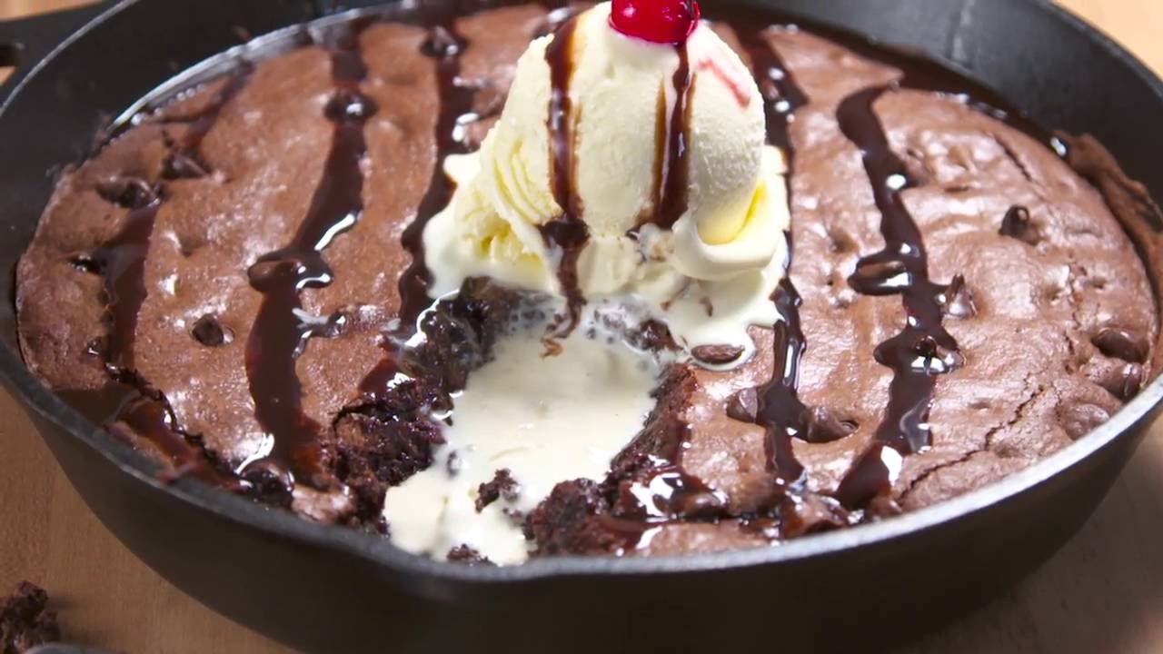 The Ultimate Skillet Brownie