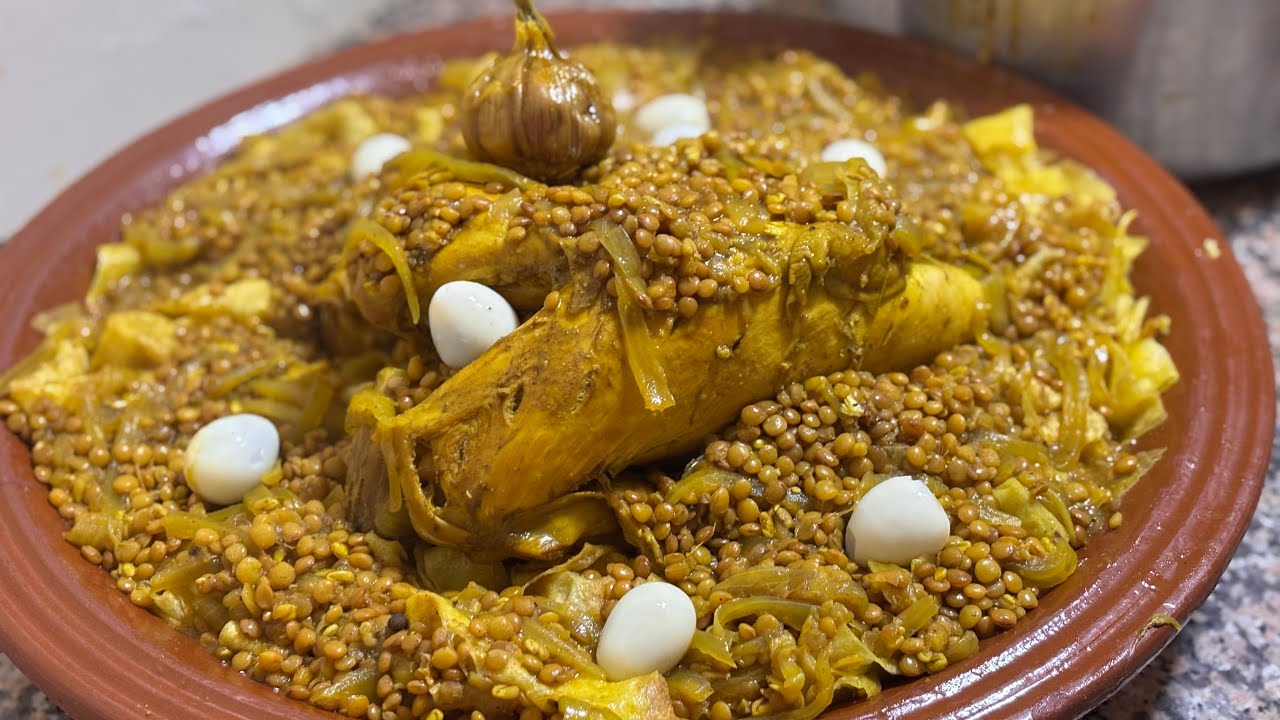 رفيسة  التقليدية المغربية🇲🇦بالدجاج البلدي على حقها اطريقها مع سر لختورية المرق من يد طباخة لعراسات