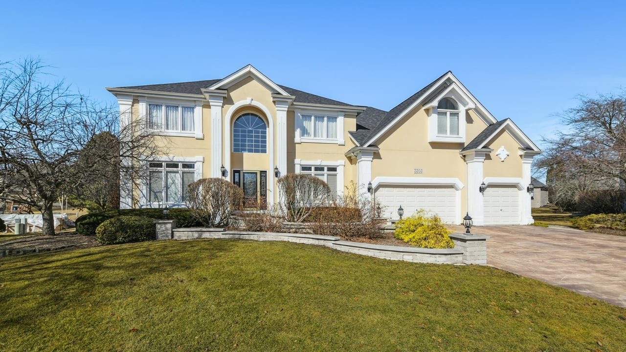 3303 Scottsdale Ct, Naperville, IL