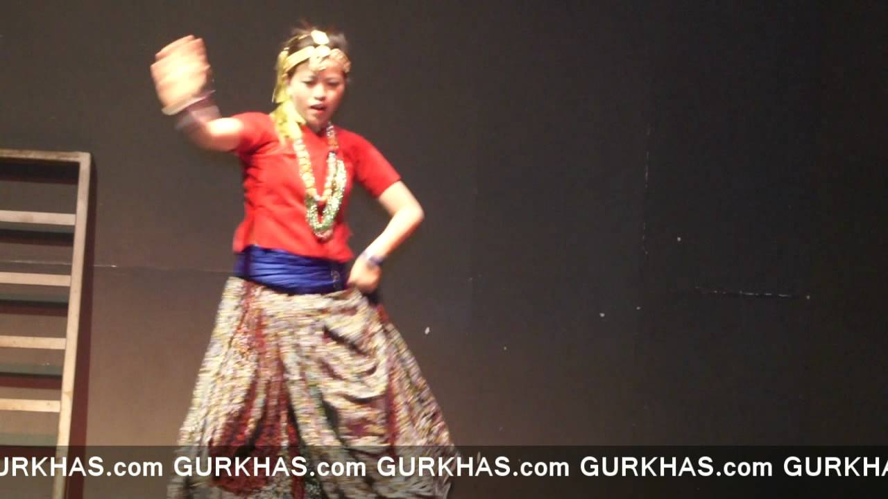 Mauri Tesai Ghumdaina, Miss UK Nepal 2011, Neelam Gurung (Talent Round)