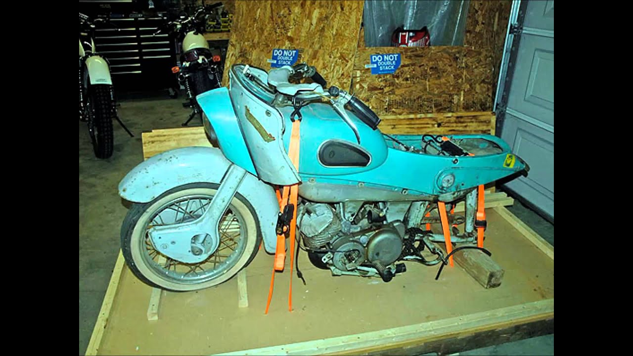 1961 Ariel Leader
