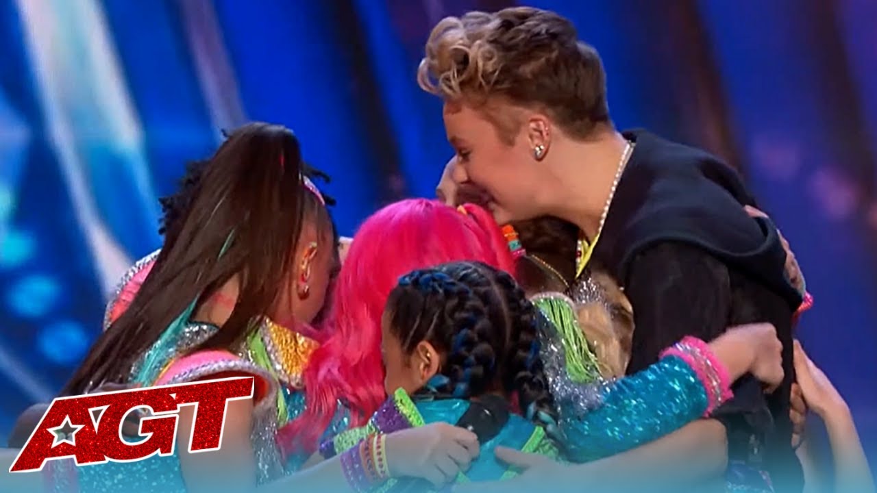 WOW! Jojo Siwa's Girl Group Audition on America's Got Talent with Their Original Song 