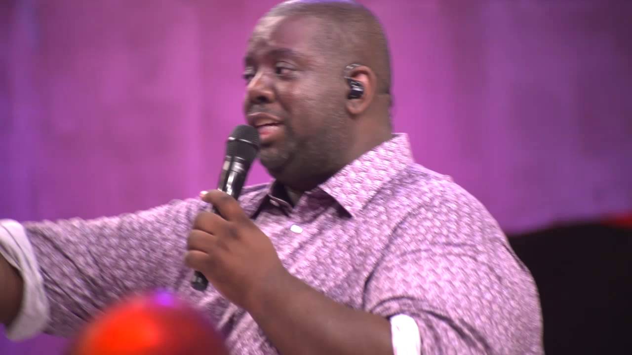 P&eacute;ricles - Bem Vinda (DVD NOS ARCOS DA LAPA) | Oficial HD