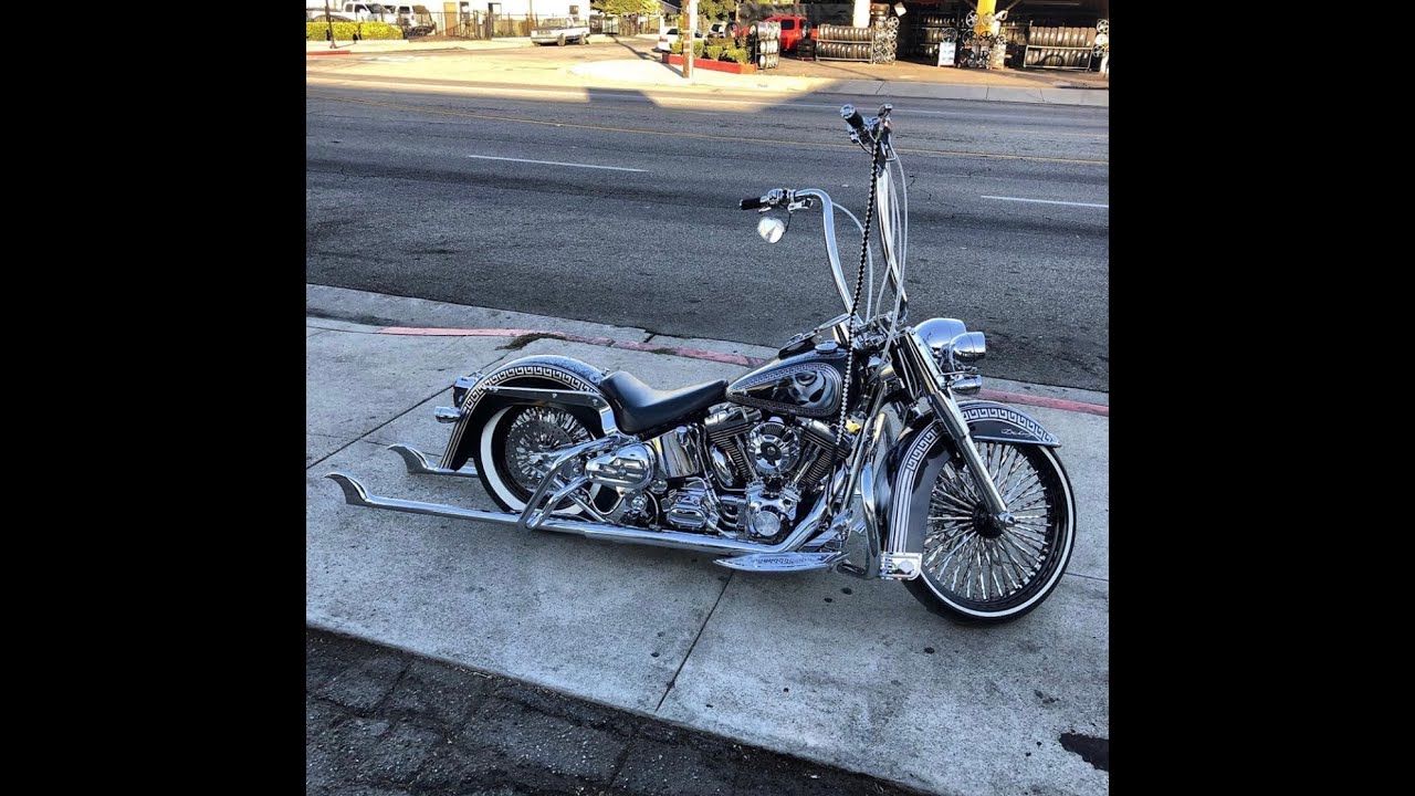 Vicla cholo Softail.