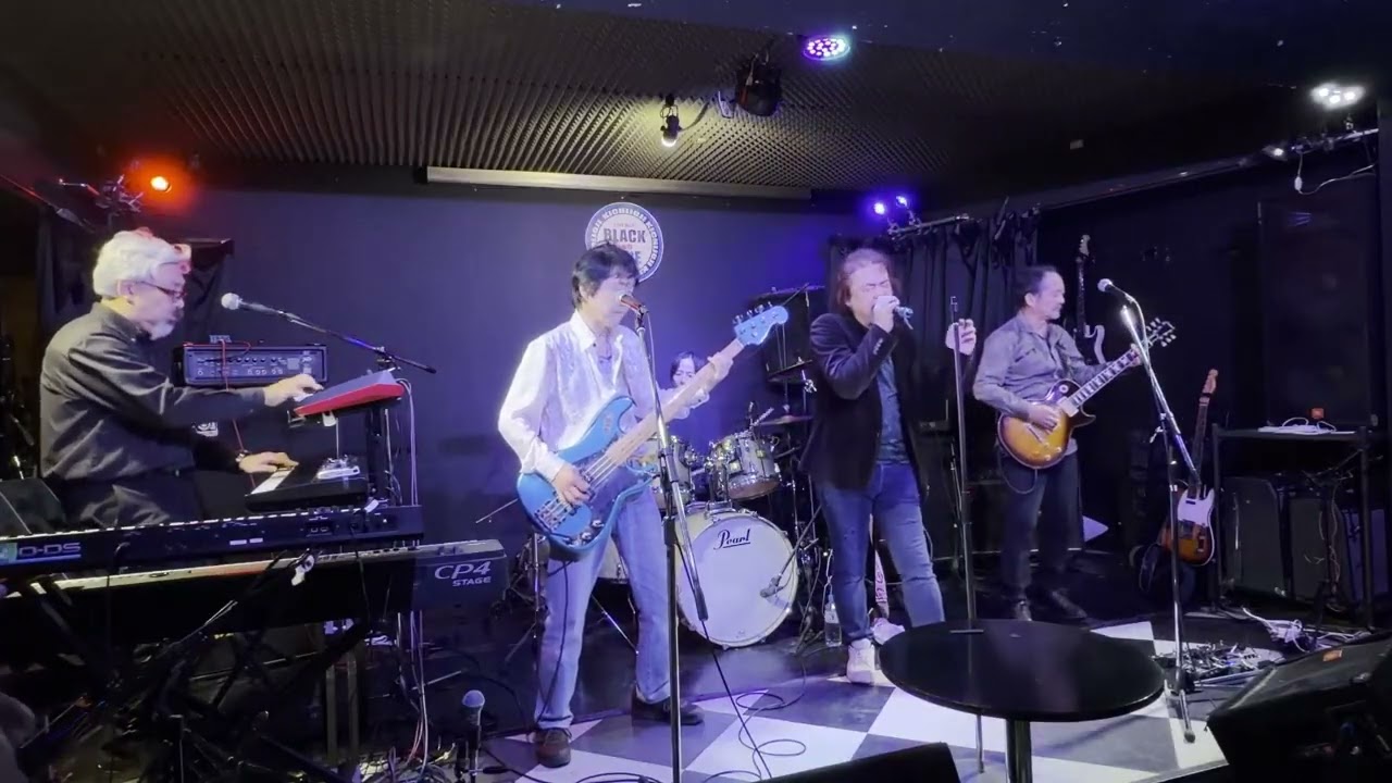 05 Don't Stop Believin' 20260221 Bruezzys JG as Journey Live at BLACK AND BLUE